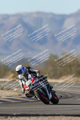 media/Dec-07-2025-CVMA (Sun) [[3e7d2de5dc]]/Race 12- Formula 40 MW and LW/